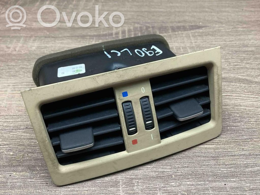 BMW 3 E90 E91 Oro grotelės gale 
