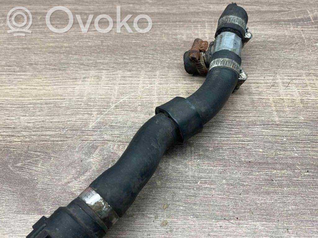 BMW 1 E81 E87 Conductă/furtun lichid de răcire motor 