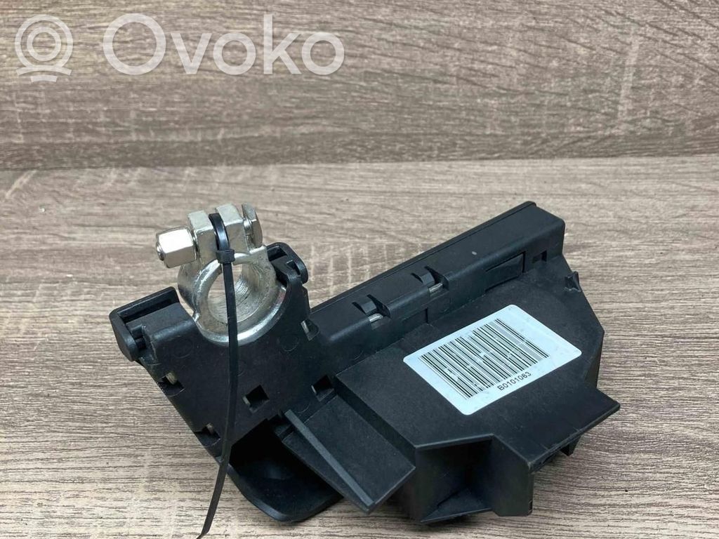Audi A5 8T 8F Pluskabel Batterie 