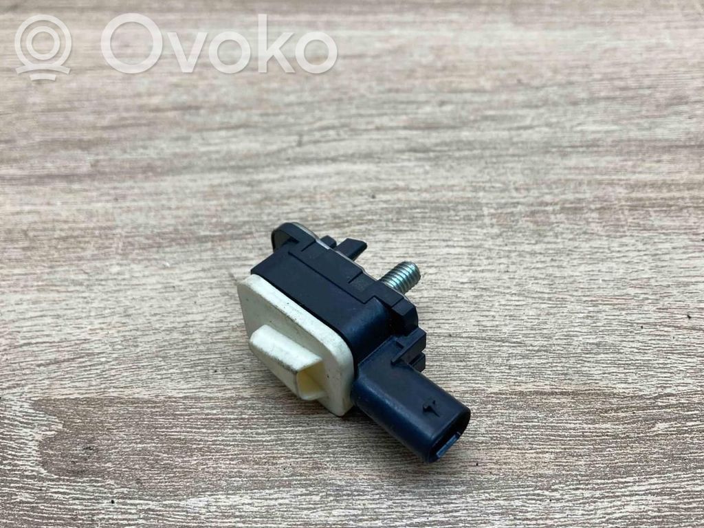 BMW 3 F30 F35 F31 Sensore d’urto/d'impatto apertura airbag 