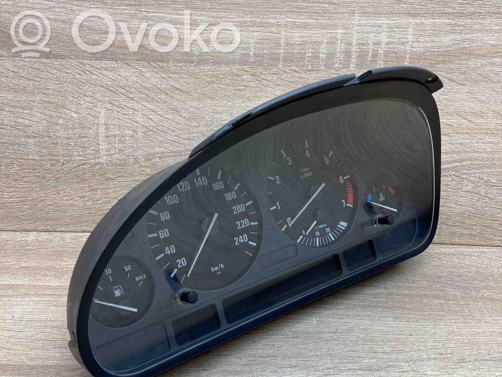 BMW 5 E39 Speedometer (instrument cluster) 