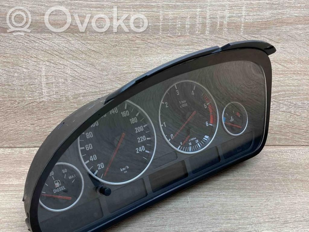 BMW 5 E39 Speedometer (instrument cluster) 