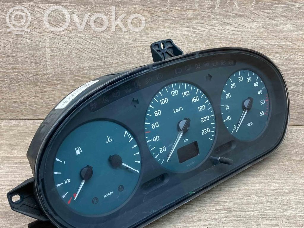 Renault Scenic I Nopeusmittari (mittaristo) 