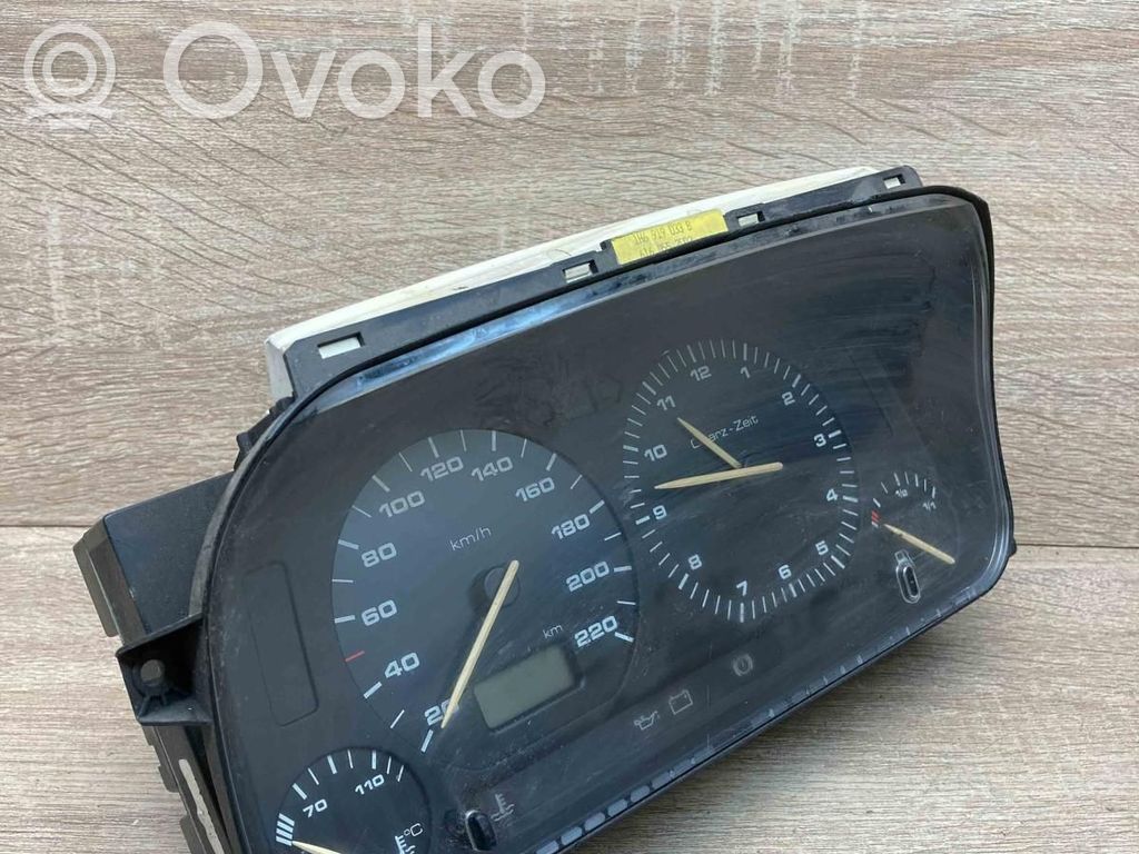 Volkswagen Golf III Licznik / Prędkościomierz 