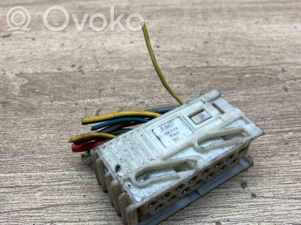 BMW 5 E60 E61 Plug wire 