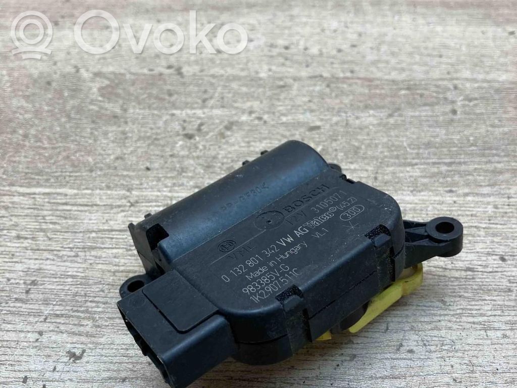 Volkswagen Touran II Motor/actuator clapetă aer 