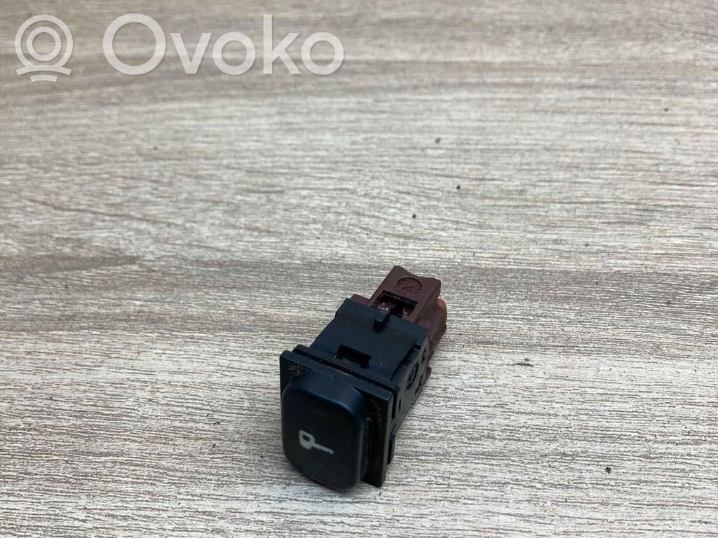 Peugeot 607 Interruttore a pulsante della chiusura centralizzata 