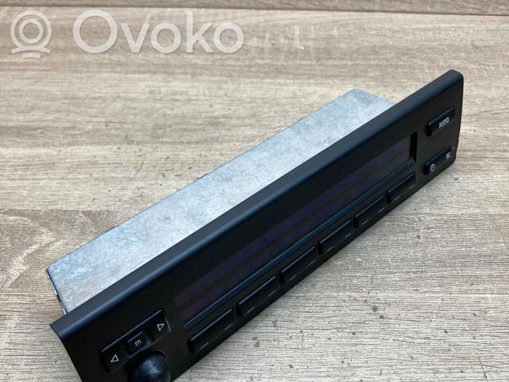 Radio / CD-Player / DVD-Player / Navigation   6906220