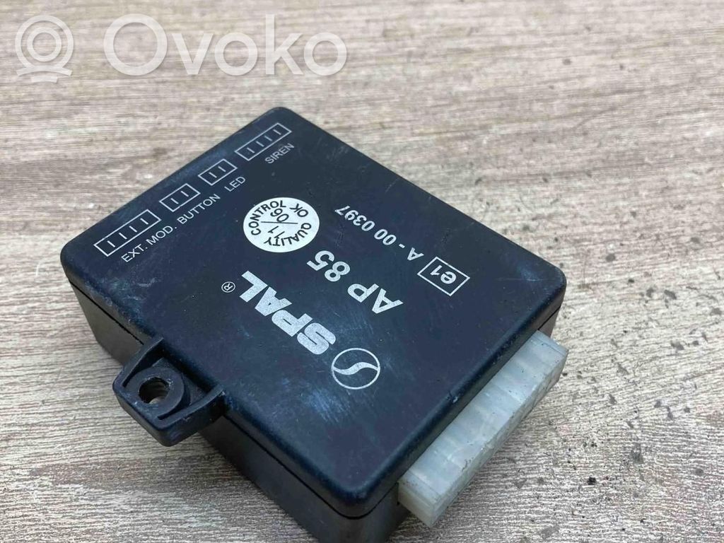 Nissan Almera N16 Alarm control unit/module 