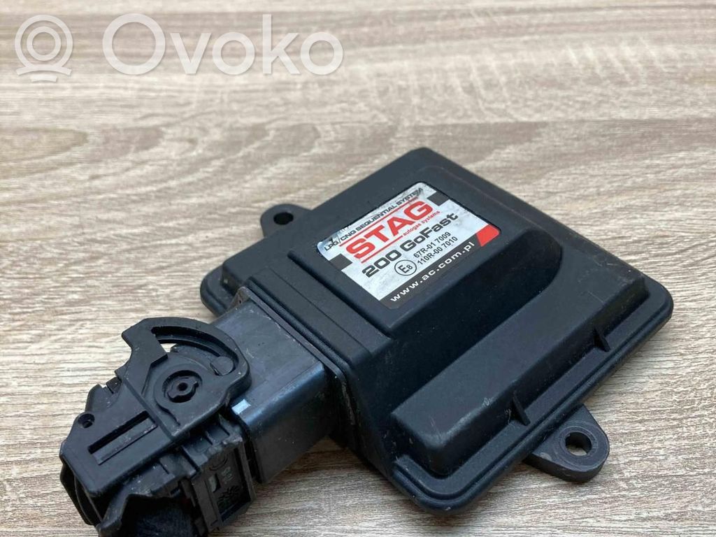 Volkswagen Jetta V LP gas control unit module 