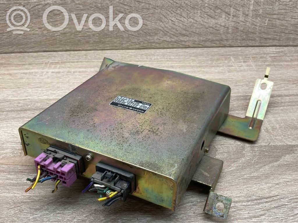 Engine control unit/module ECU   237100F003,4079013573