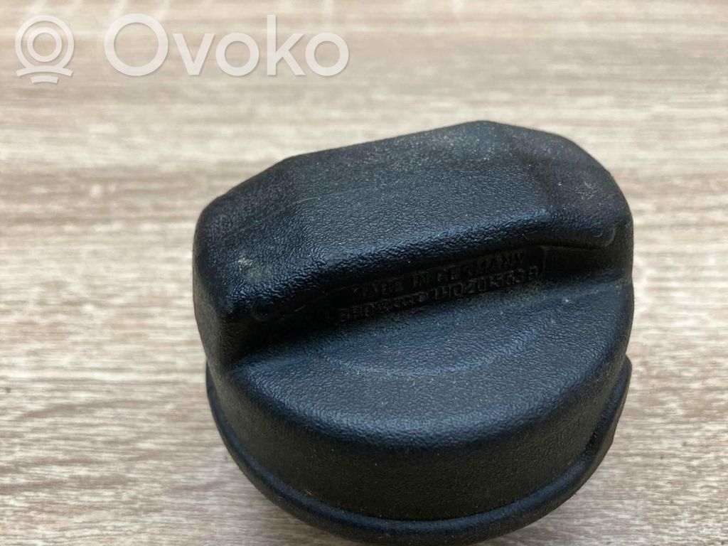 Volkswagen PASSAT B5.5 Tappo del serbatoio del carburante