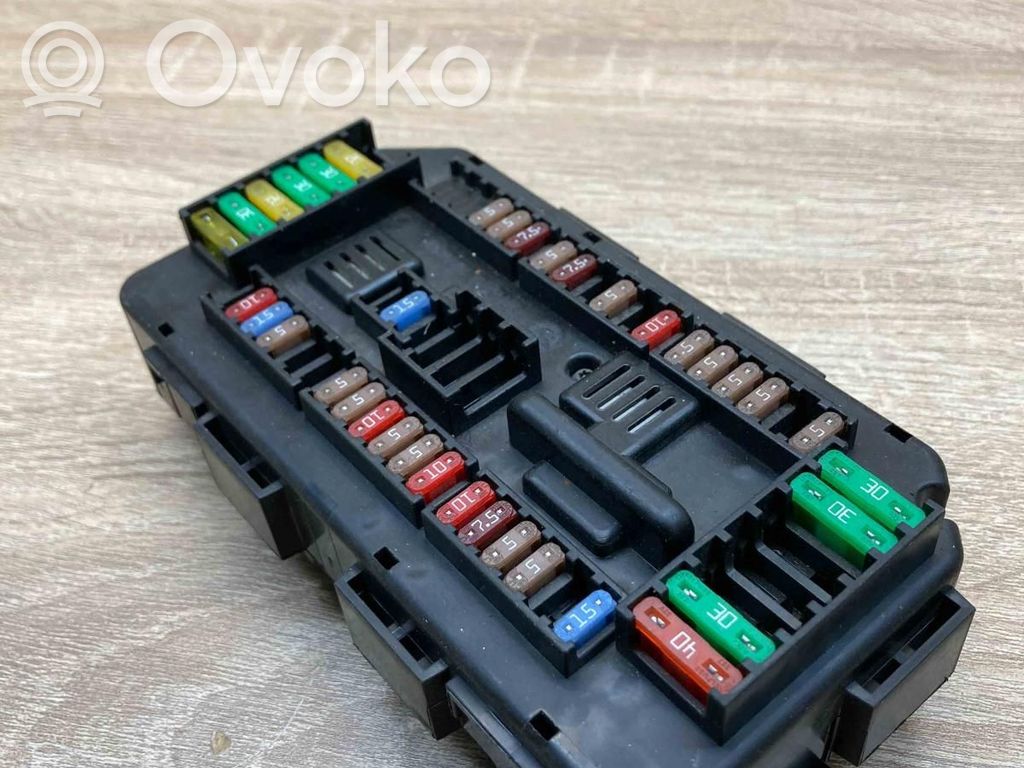 BMW 4 F32 F33 Modul siguranțe 