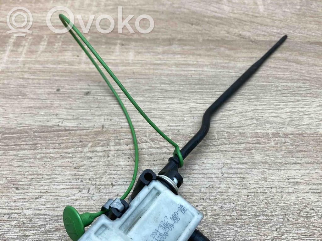 BMW 3 E90 E91 Fuel tank cap lock motor 