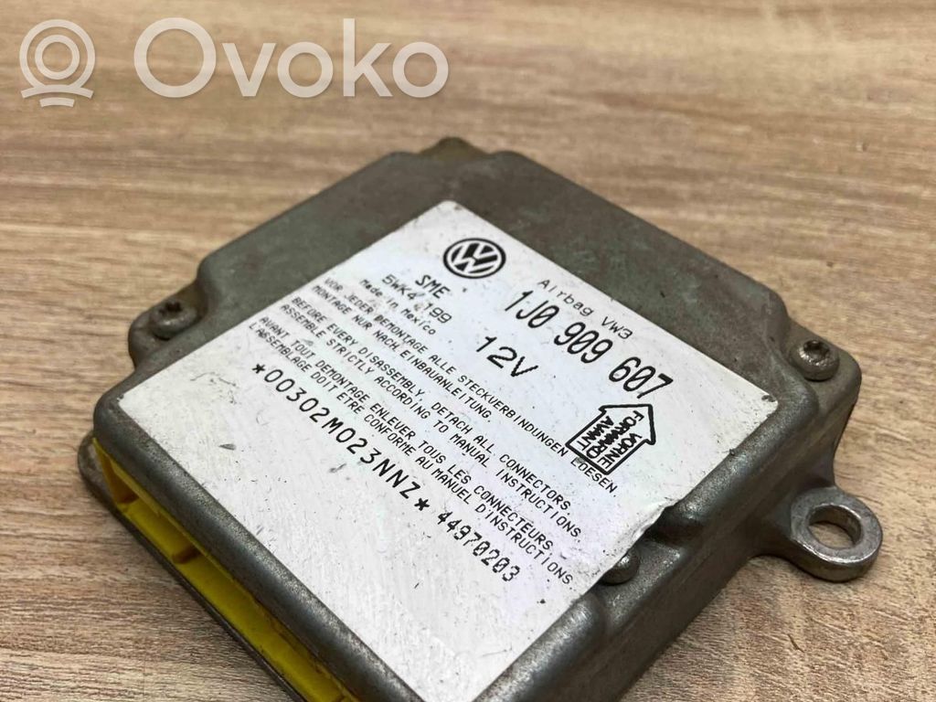 Volkswagen PASSAT B5 Unitate/modul de comandă airbaguri