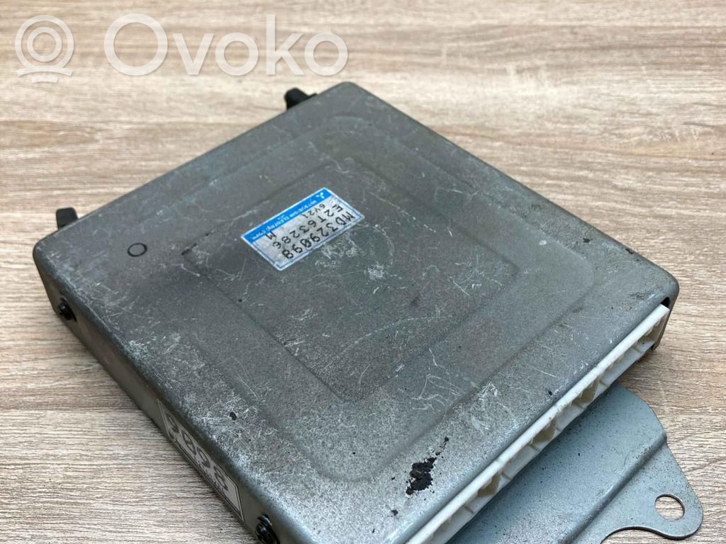 Mitsubishi Carisma Engine control unit/module ECU 