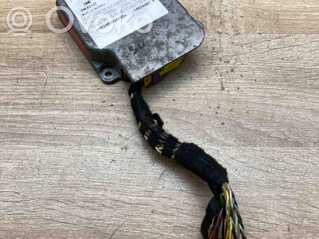 Volkswagen Golf IV Unitate/modul de comandă airbaguri 
