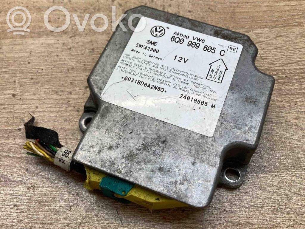 Volkswagen PASSAT B5.5 Unitate/modul de comandă airbaguri 