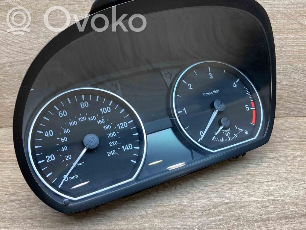 BMW 1 E81 E87 Nopeusmittari (mittaristo) 