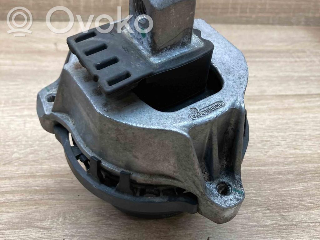 BMW X5 G05 Engine mount bracket 