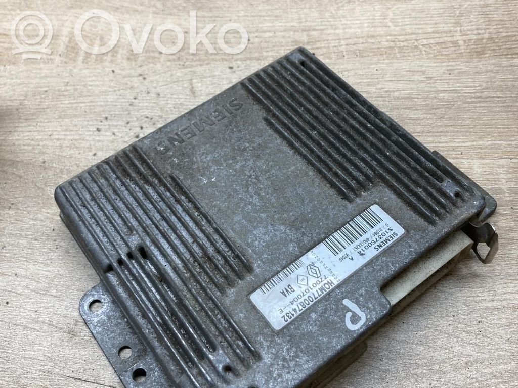 Renault Laguna I Engine control unit/module ECU 