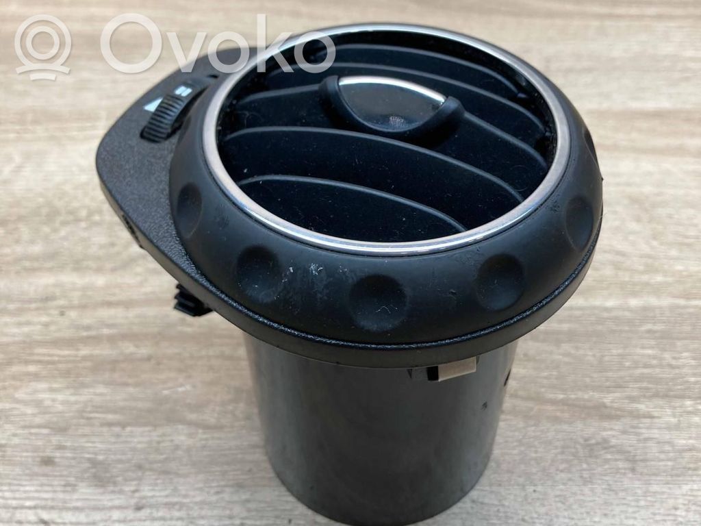 Alfa Romeo GT Griglia di ventilazione centrale cruscotto 