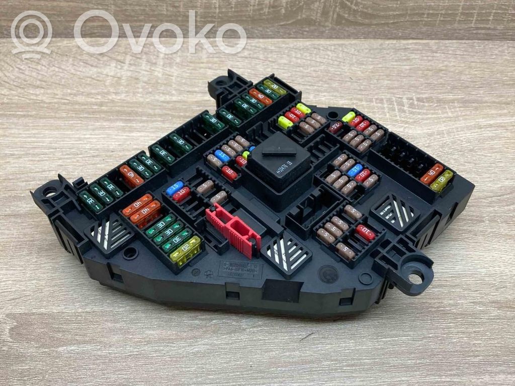 BMW 5 F10 F11 Module de fusibles
