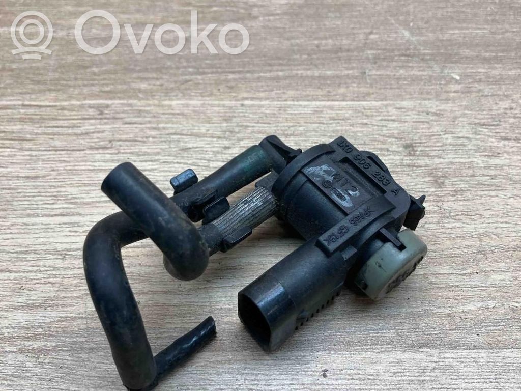 Audi A4 S4 B8 8K Solenoid supapă turbosuflantă 