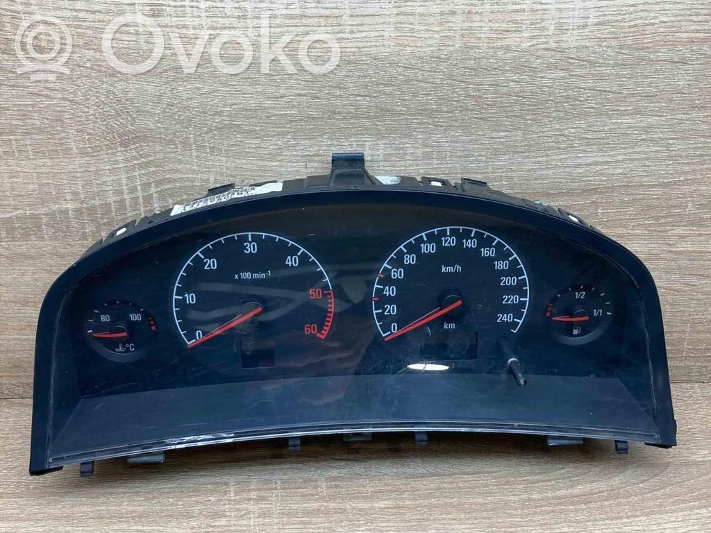 Opel Vectra C Velocímetro (tablero de instrumentos) 