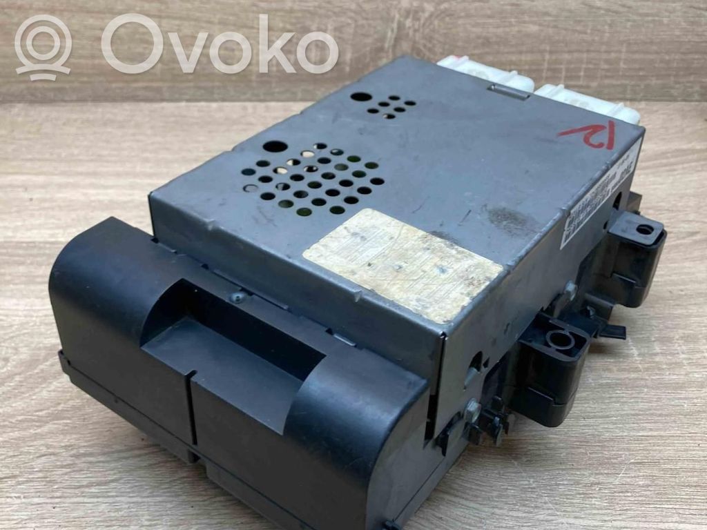 Chrysler Voyager Fuse module 