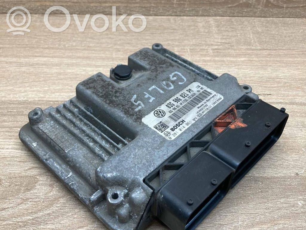 Volkswagen Golf V Komputer / Sterownik ECU silnika 