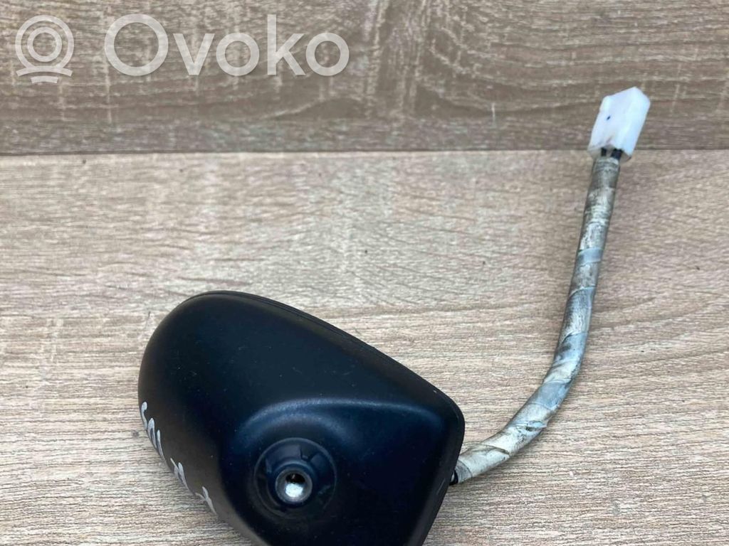 Toyota Yaris Antenă GPS aeriană 