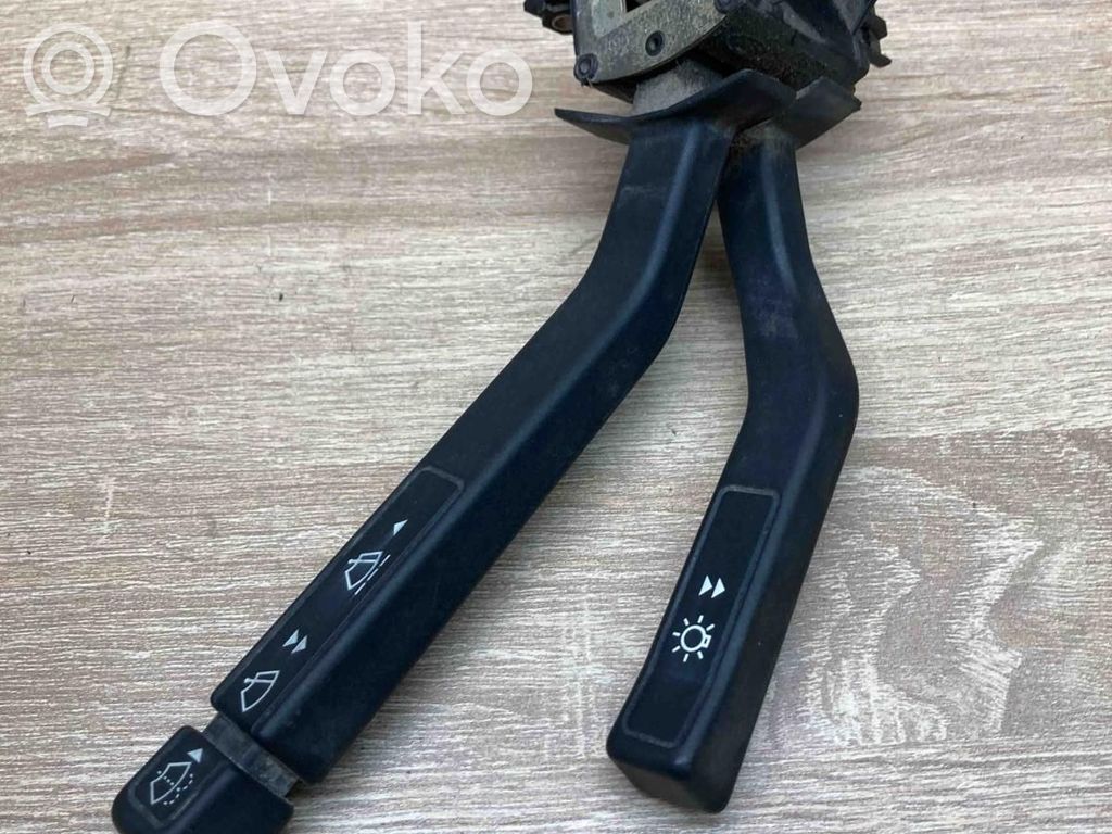 Manetka / Przełącznik wycieraczek   V03203I