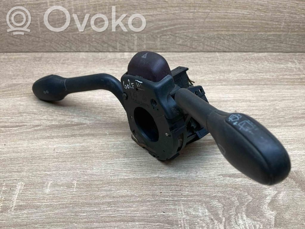 Volkswagen Golf III Leva/interruttore dell’indicatore di direzione e tergicristallo 
