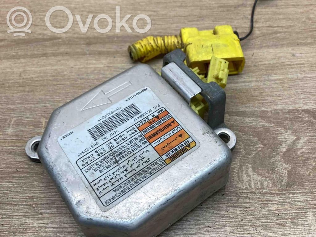 Daewoo Nubira Airbag control unit/module 