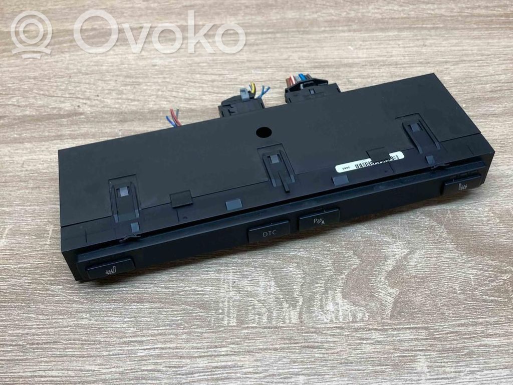 BMW 5 E60 E61 Interruttore DTC 