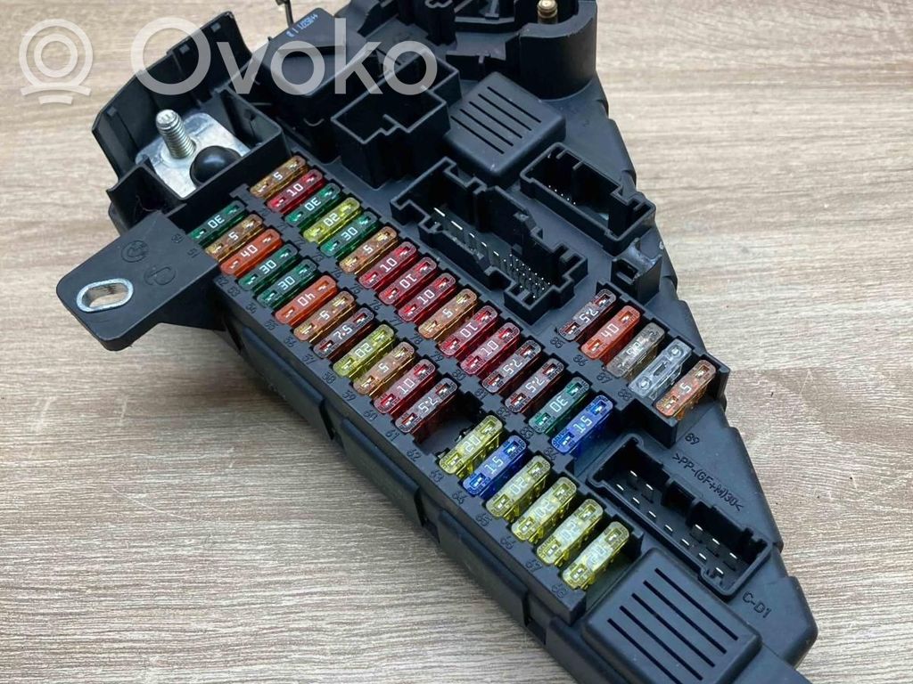 BMW 5 E60 E61 Fuse module 