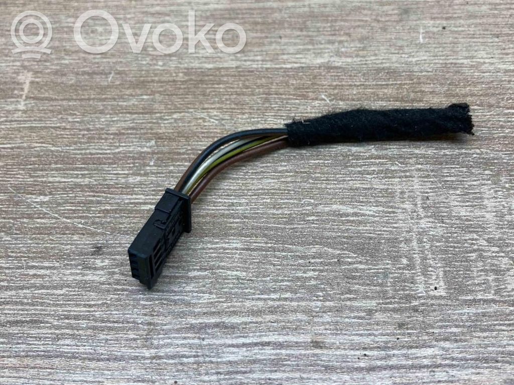 Plug wire   8377234,9688131,4PIN