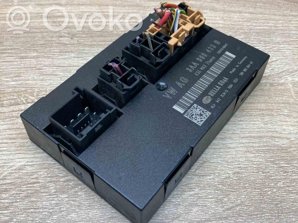 Mukavuusmoduuli   3AA959433B,5DK00906461,WITHPLUG