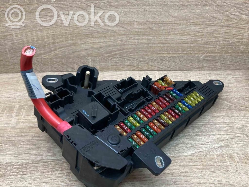 BMW 5 E60 E61 Fuse module 