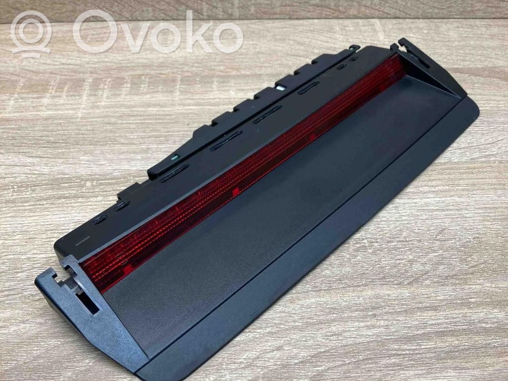Volkswagen PASSAT CC Trzecie światło stop 