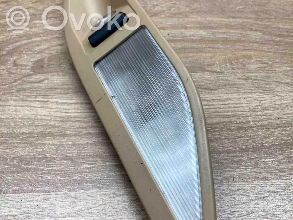 BMW 5 E39 Lampka podsufitki tylna 