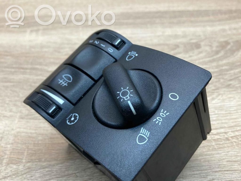 Opel Astra G Interruptor de luz 