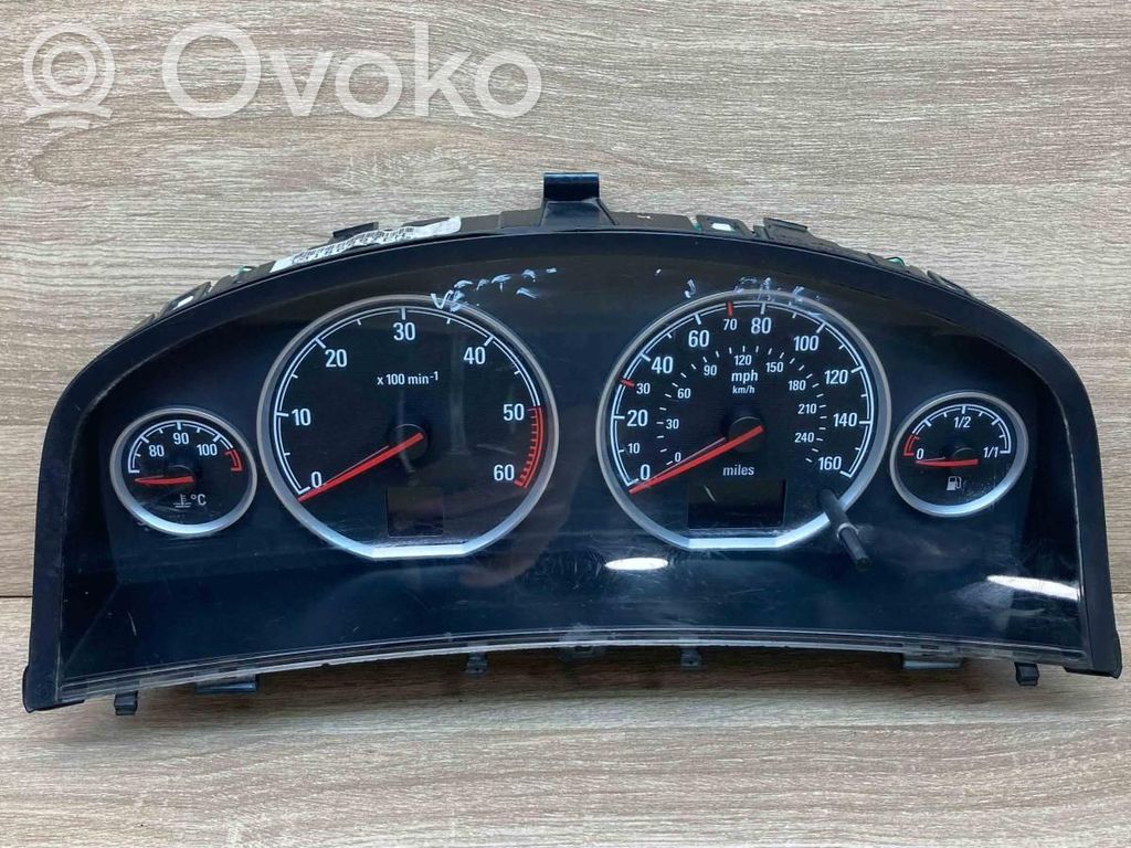 Opel Vectra C Nopeusmittari (mittaristo) 