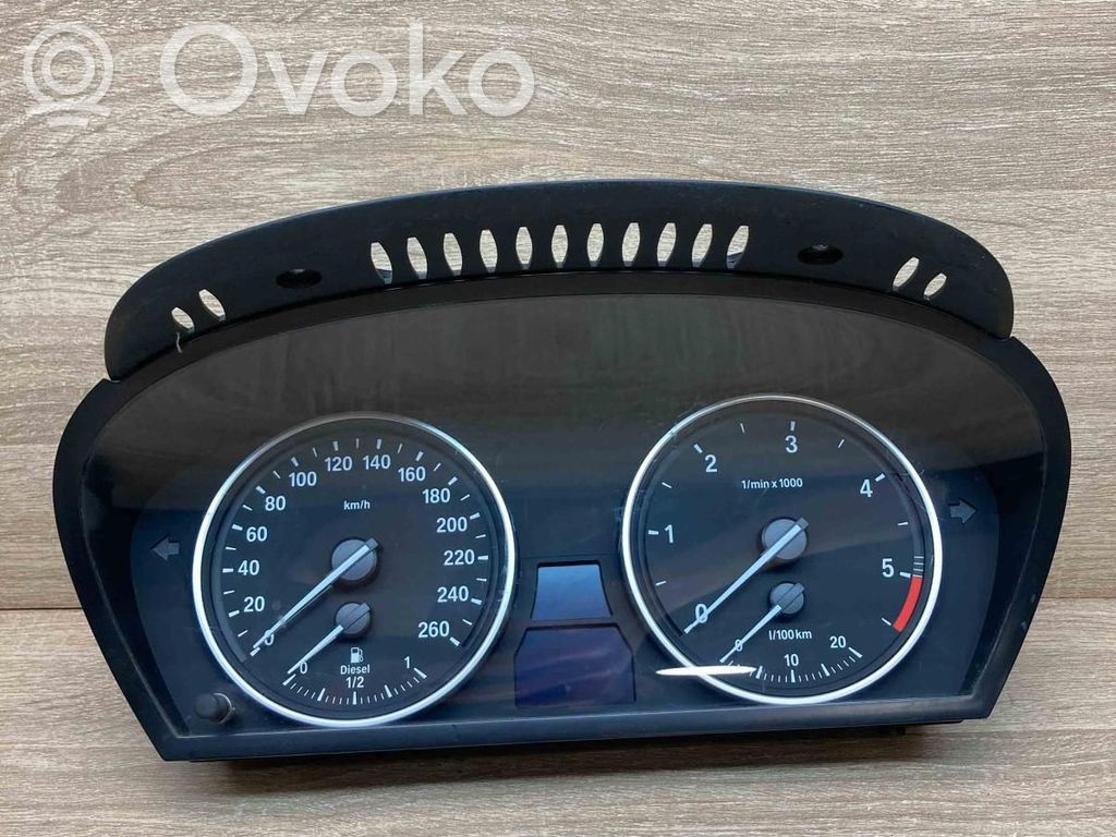 BMW X5 E70 Nopeusmittari (mittaristo) 