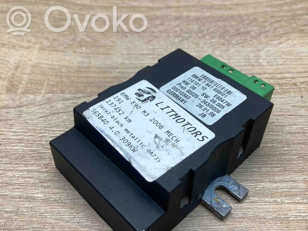 BMW M3 e90 Unité de commande / module de pompe à carburant 