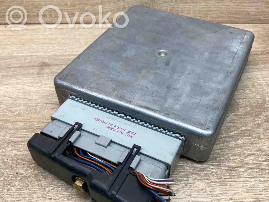 Ford Focus Unidad de control/módulo ECU del motor 
