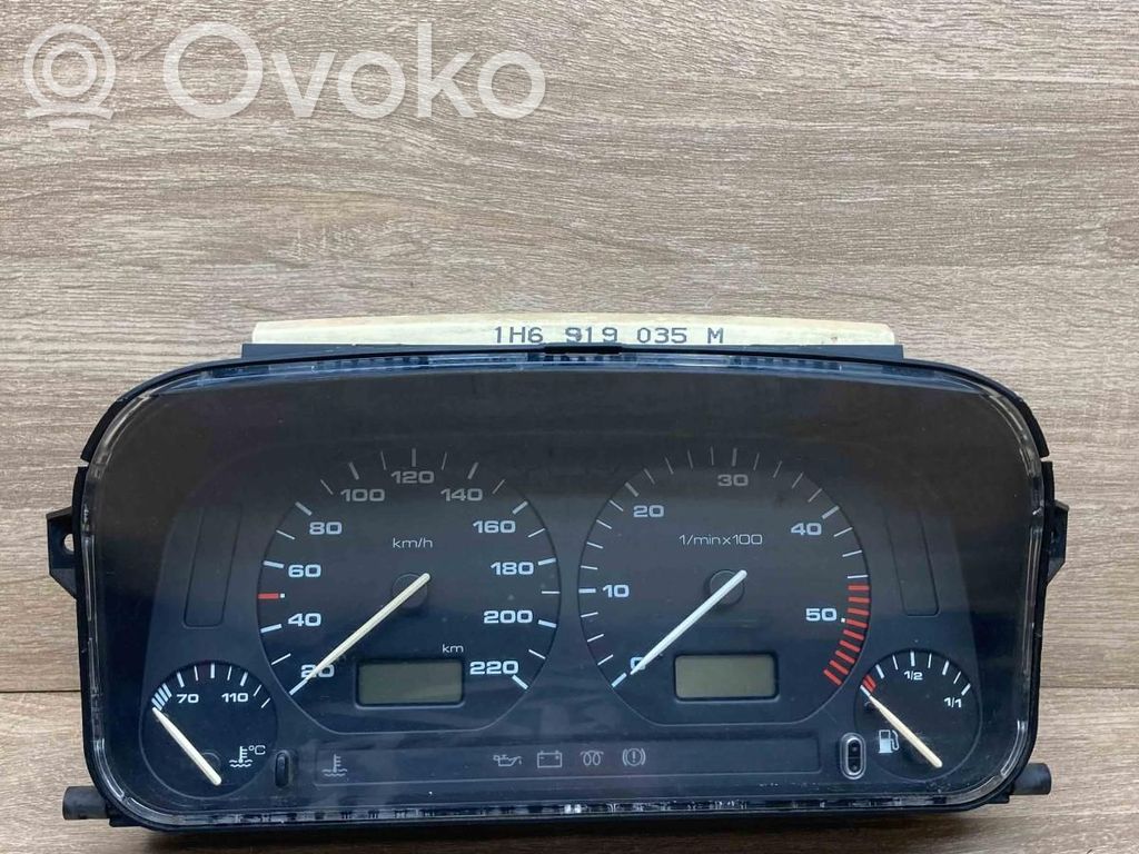 Volkswagen Vento Vitezometru (grup de instrumente) 