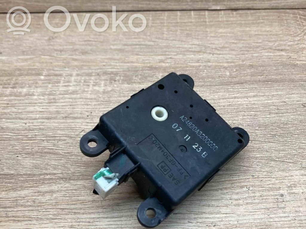 Nissan Qashqai Silniczek nagrzewnicy 