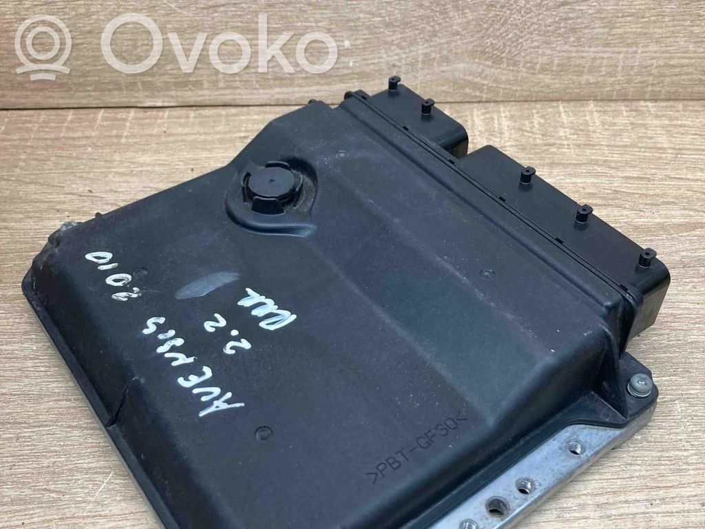 Toyota Avensis T270 Engine control unit/module ECU 